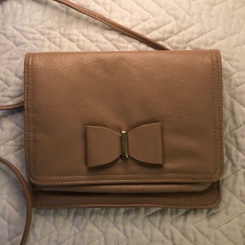 Natural Toned Purse with Bow Detail